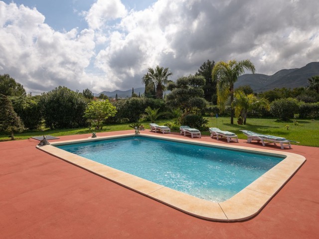4 Bedrooms Villa in Alhaurín el Grande