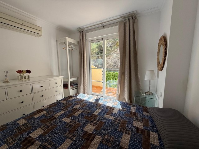 2 Bedrooms Apartment in Nueva Andalucía