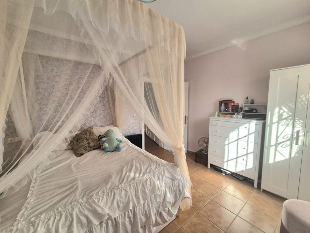 5 Bedrooms Villa in Alhaurín de la Torre