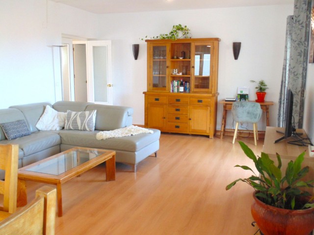 Villa avec 5 Chambres  à Benalmadena