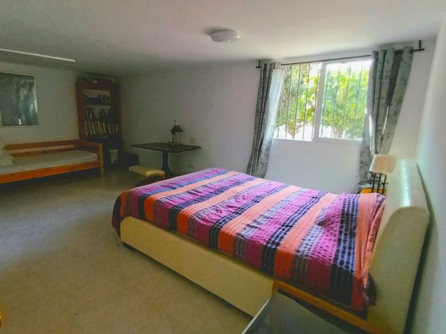 Villa avec 5 Chambres  à Benalmadena