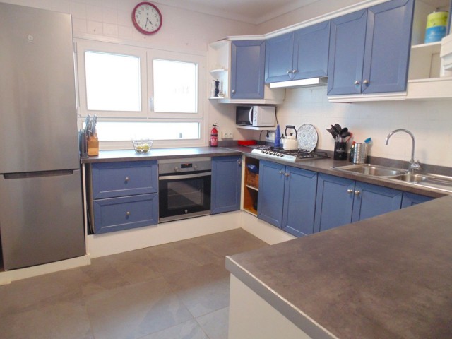 5 Bedrooms Villa in Benalmadena