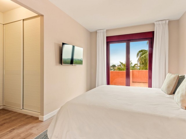 3 Bedrooms Apartment in Benahavís