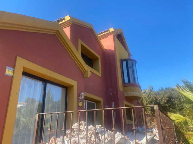 6 Sovrums Villa i Elviria