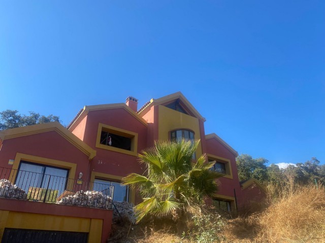 6 Sovrums Villa i Elviria