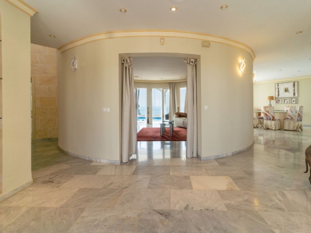 5 Soveroms Villa i Mijas Costa