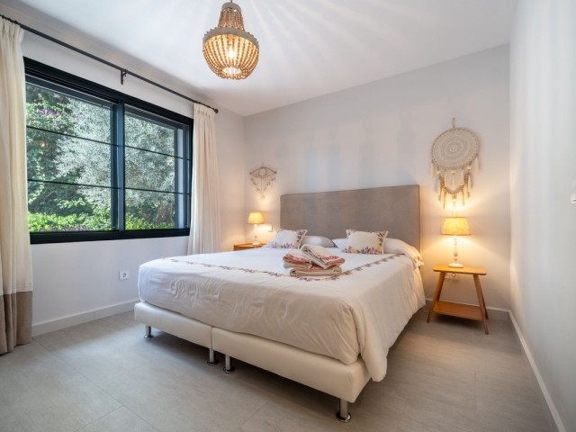 5 Bedrooms Villa in Los Monteros