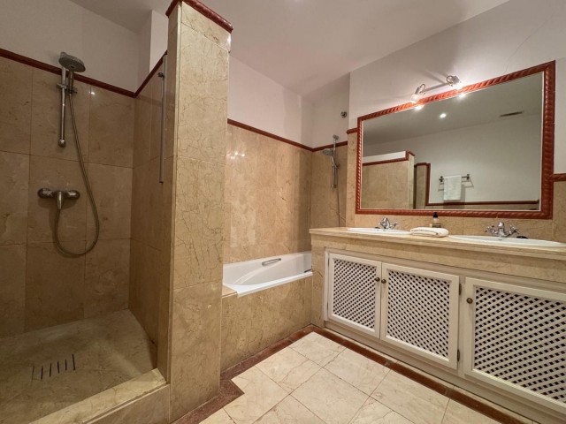 3 Bedrooms Apartment in Manilva