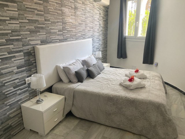 6 Slaapkamer Villa in El Faro