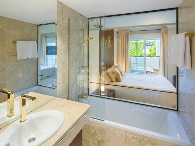 2 Bedrooms Apartment in The Golden Mile
