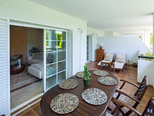 2 Bedrooms Apartment in The Golden Mile