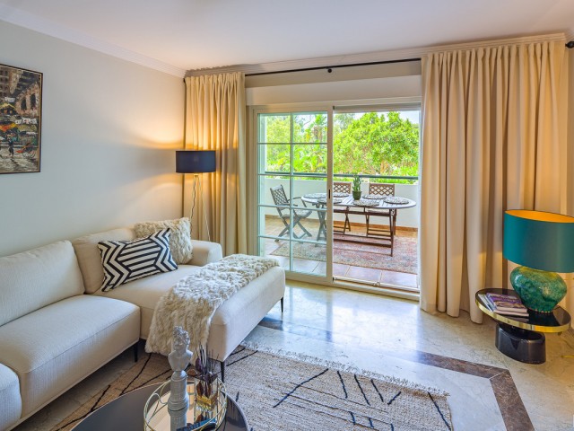 2 Bedrooms Apartment in The Golden Mile