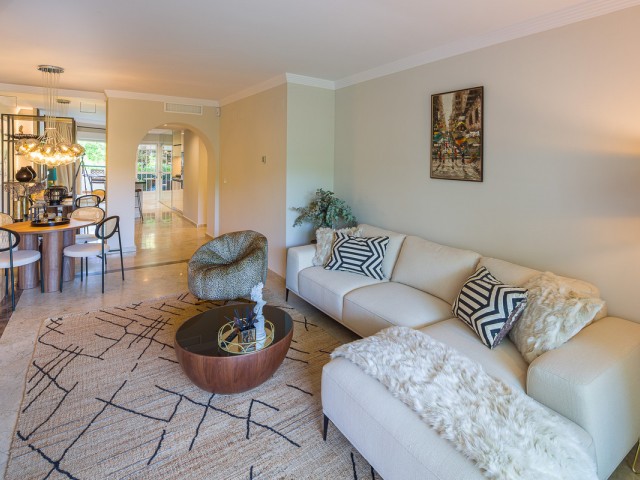 2 Bedrooms Apartment in The Golden Mile