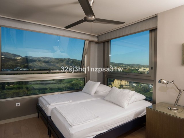 Takvåning i The Golden Mile