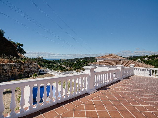 4 Soveroms Villa i Estepona