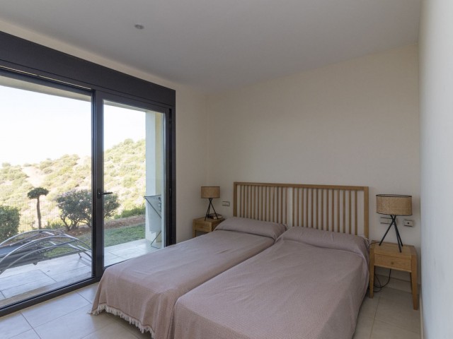 2 Bedrooms Apartment in Altos de los Monteros