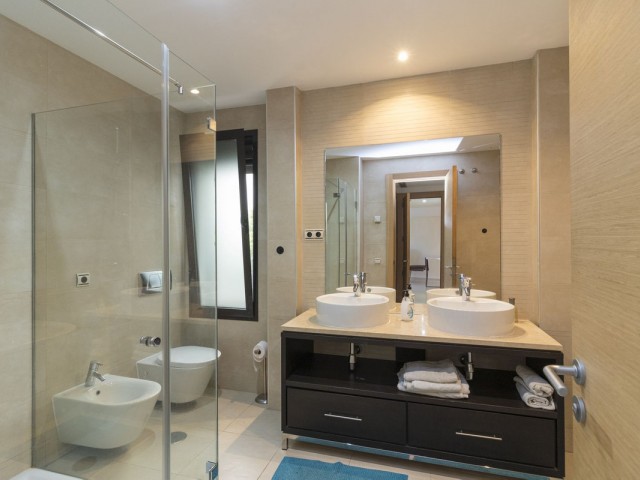 2 Bedrooms Apartment in Altos de los Monteros