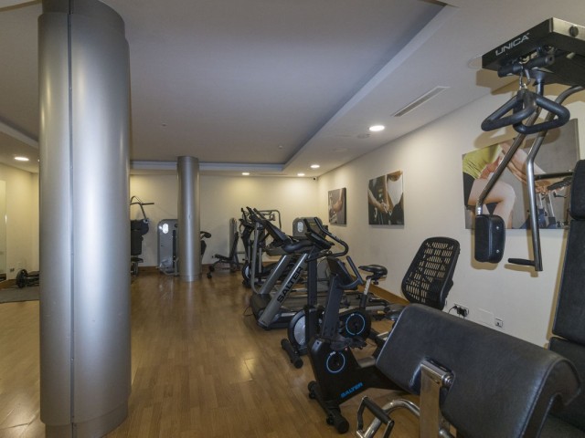 2 Bedrooms Apartment in Altos de los Monteros