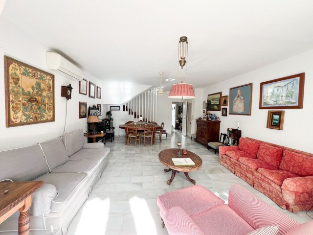 3 Slaapkamer Rijtjeshuis in Nagüeles