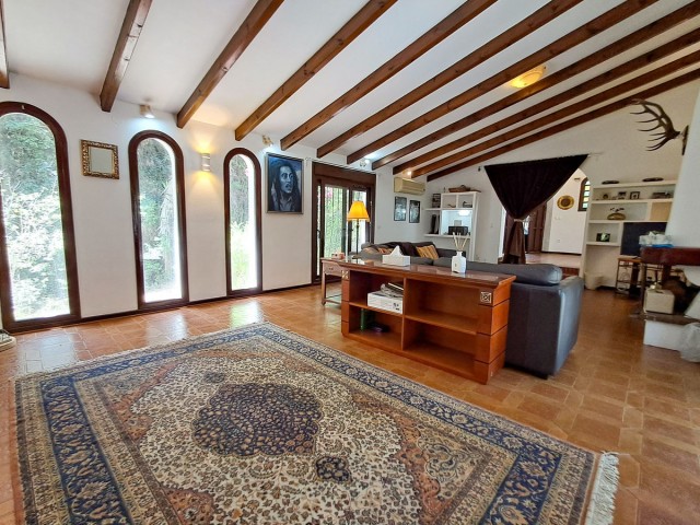 7 Makuuhuoneen Huvila Calahonda