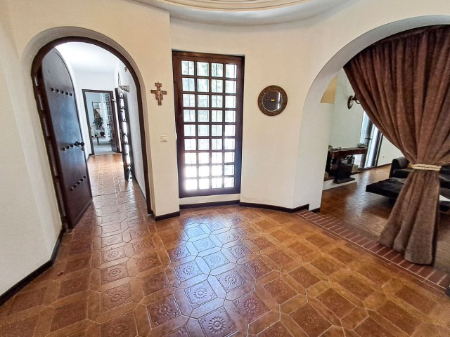 7 Makuuhuoneen Huvila Calahonda