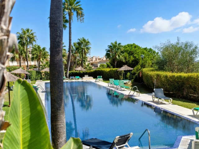 3 Bedrooms Apartment in Sierra Blanca