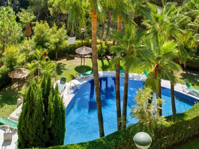 3 Bedrooms Apartment in Sierra Blanca