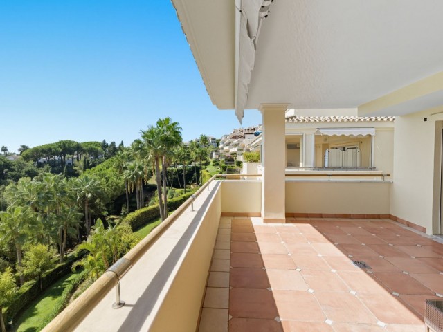 Apartamento con 3 Dormitorios  en Sierra Blanca