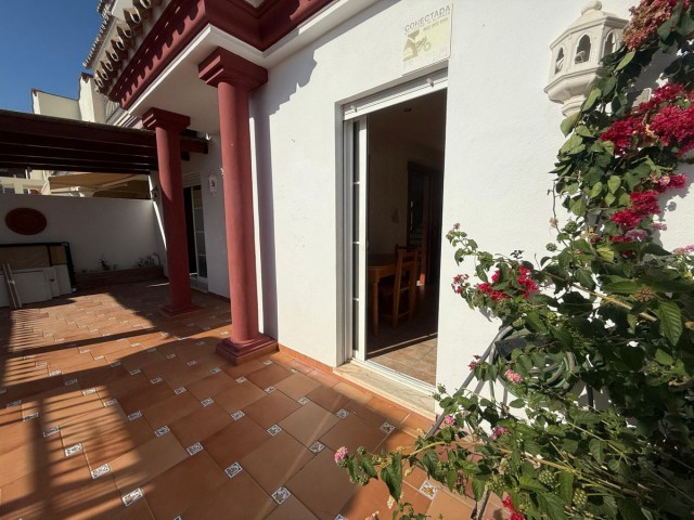 4 Slaapkamer Rijtjeshuis in Cancelada