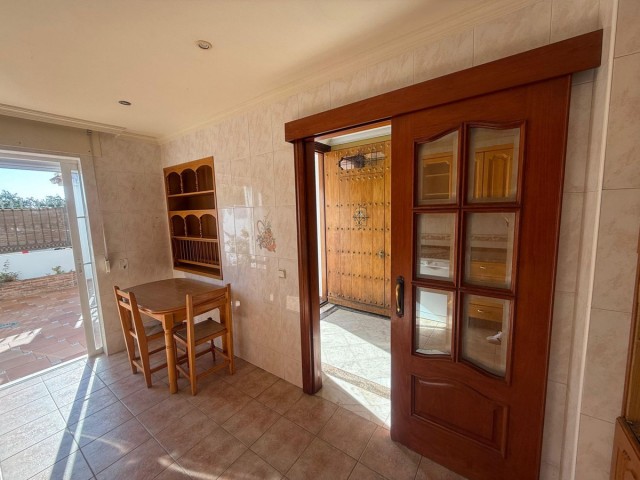 4 Slaapkamer Rijtjeshuis in Cancelada