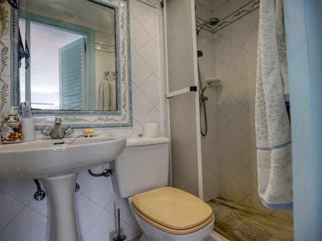 2 Makuuhuoneen Rivitalo Estepona