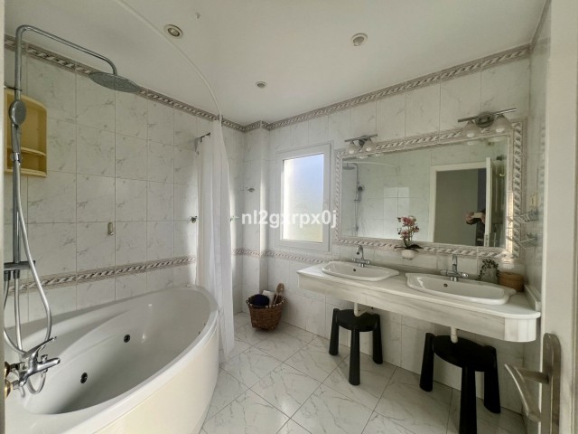 3 Soveroms Villa i Reserva de Marbella