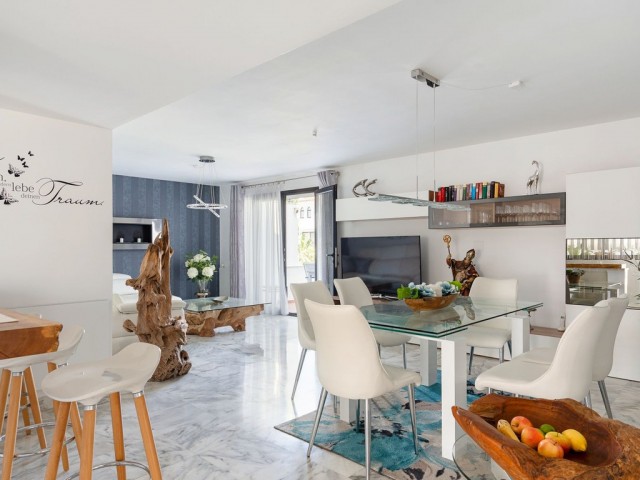 Maison mitoyenne, Costalita, R5196895