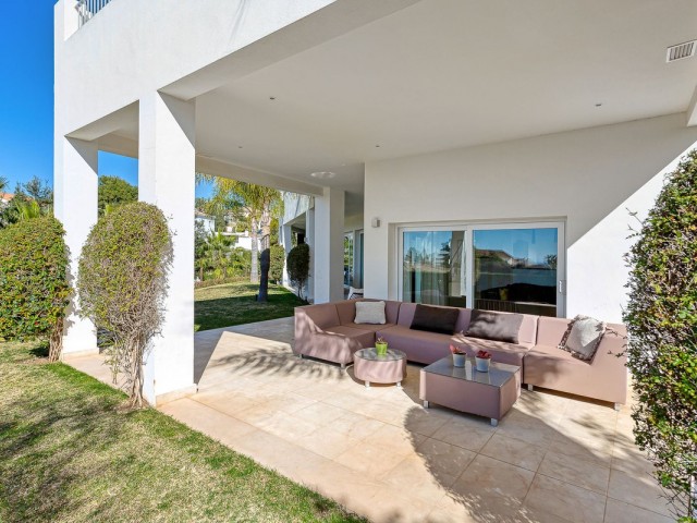 4 Slaapkamer Villa in El Rosario