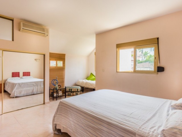 9 Soveroms Villa i El Rosario