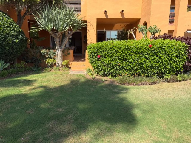 3 Bedrooms Apartment in La Duquesa