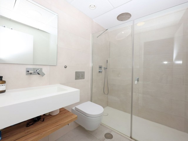 2 Schlafzimmer Apartment in Benahavís