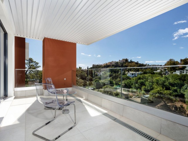 2 Schlafzimmer Apartment in Benahavís