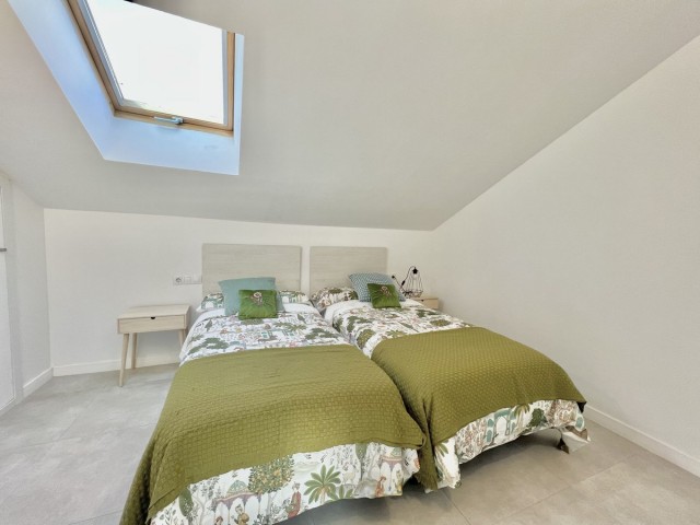 Appartement avec 15 Chambres  à Málaga