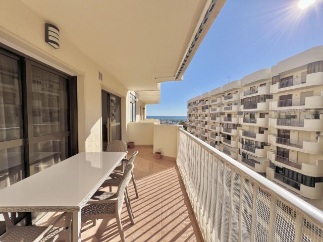 2 Bedrooms Apartment in Fuengirola