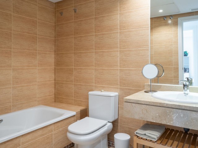 Kattohuoneisto Nueva Andalucía