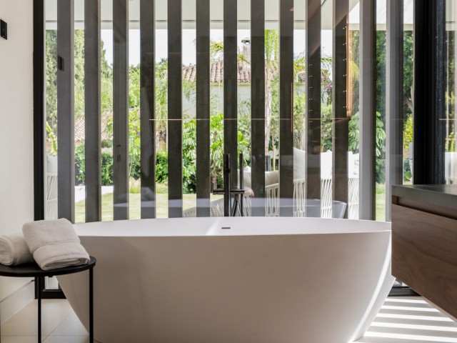 5 Slaapkamer Villa in Nueva Andalucía