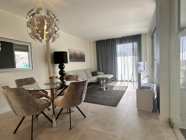 2 Bedrooms Apartment in Selwo