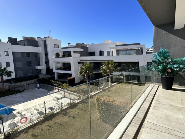 2 Bedrooms Apartment in Selwo