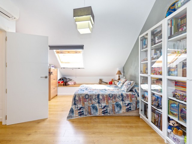 5 Slaapkamer Rijtjeshuis in San Pedro de Alcántara