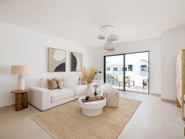 2 Bedrooms Apartment in Casares Playa