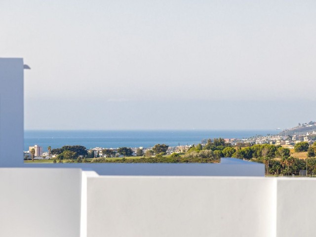 2 Bedrooms Apartment in Casares Playa