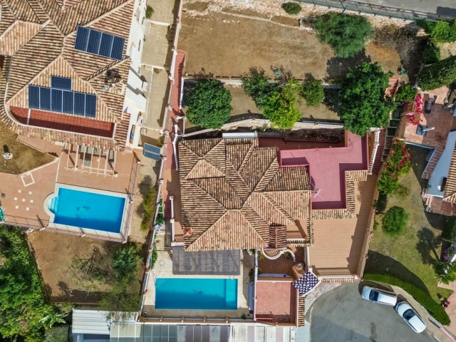 Villa avec 4 Chambres  à Benalmadena