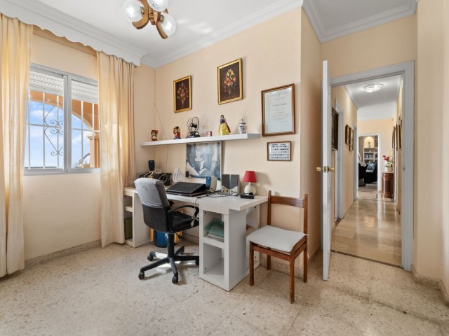 4 Bedrooms Villa in Benalmadena