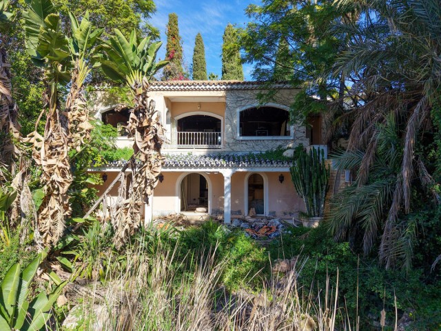 5 Bedrooms Villa in Río Real